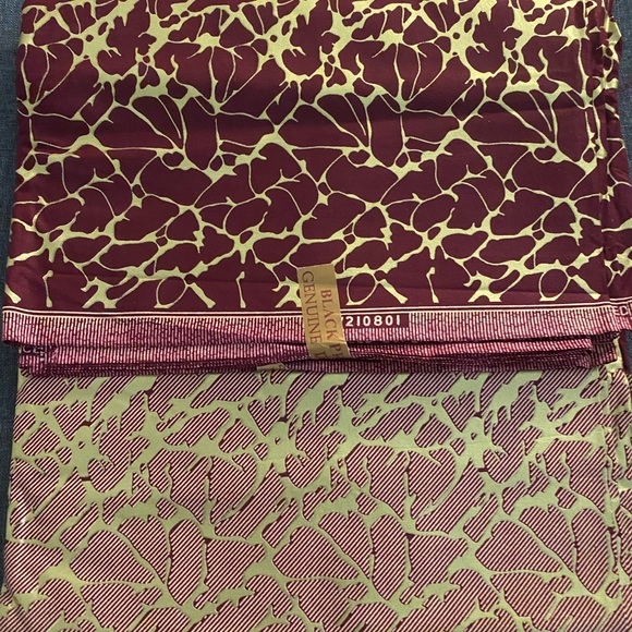 Gorgeous Ankara - Picture 1 of 5